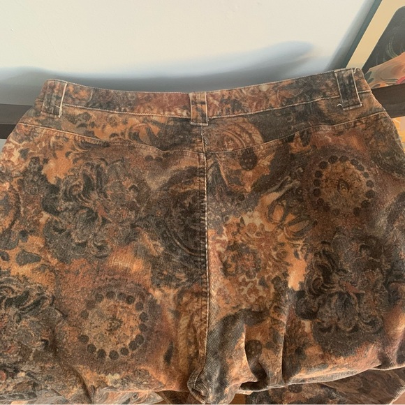 St. John’s Bay Patterned Corduroy Pants - Picture 11 of 12